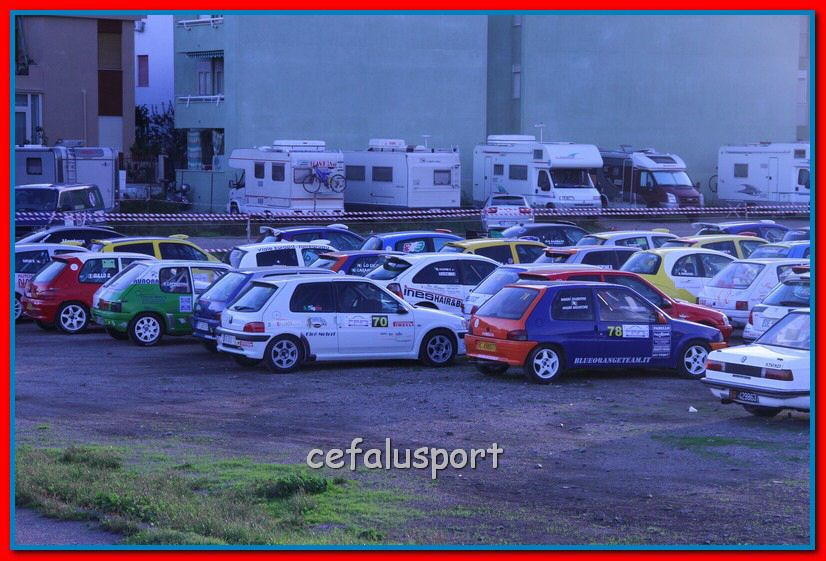121111 rally 004_tn.jpg